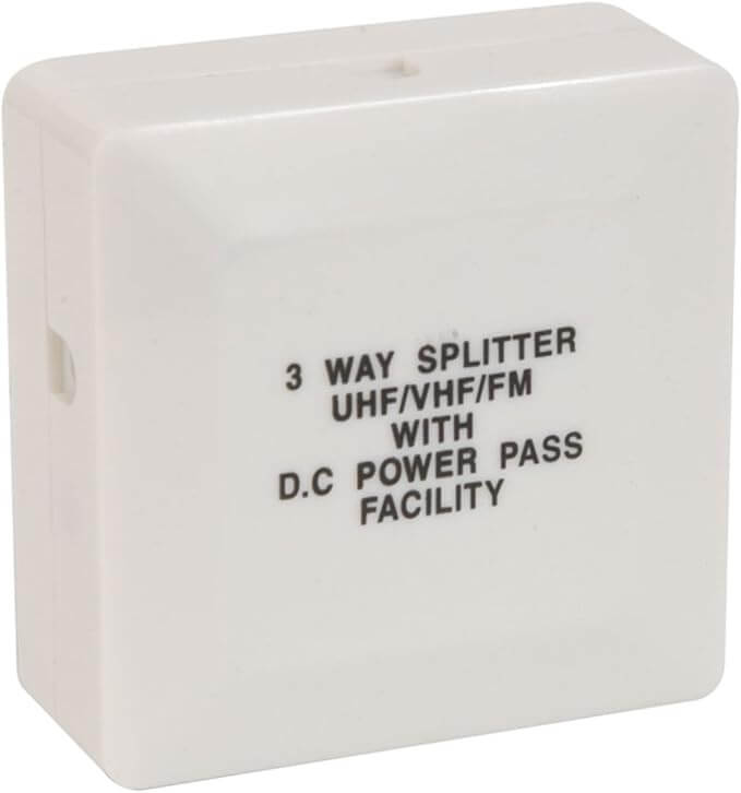 High-performance antenna splitter box, MERCURY MX43 3-way splitter, designed for optimal signal distribution.
