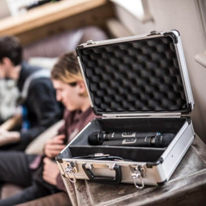 Durable and stylish Chord MFC330 aluminium microphone flight case designed for safe storage.