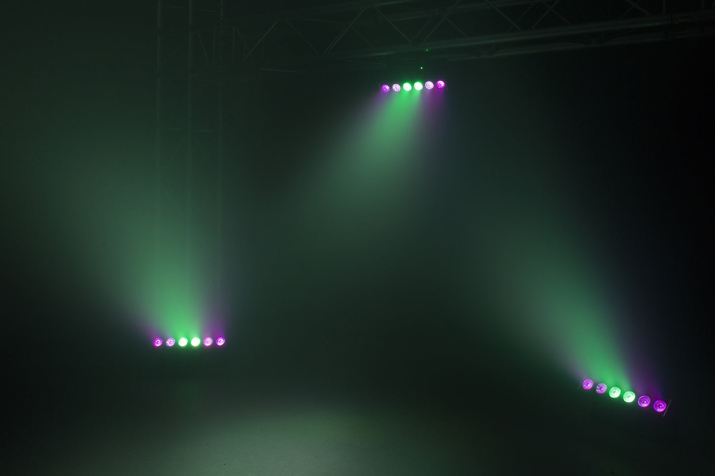 Beamz BBB612 Battery Powered LED Bar with 6x 12W RGBAW-UV LEDs