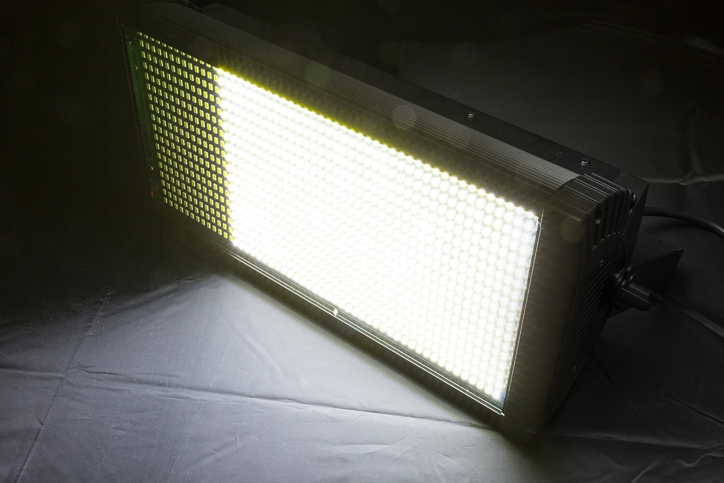 Beamz BS1000 Cool White LED Strobe - Image of the strobe light in action