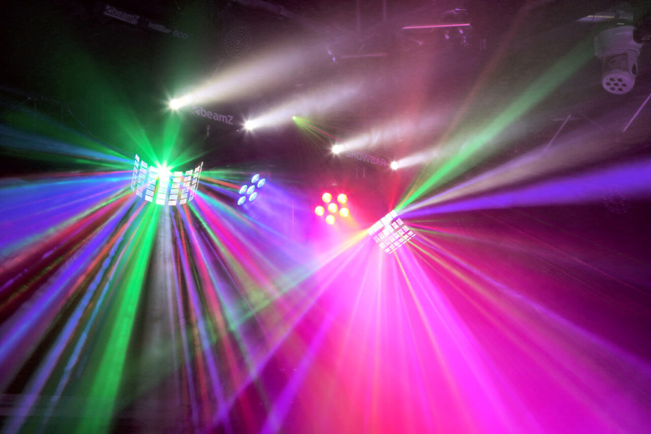 Beamz LED SHOWBAR with 2 PARs, 2 Butterflies, RG Laser, White Strobe, DMX and IRC lighting effects