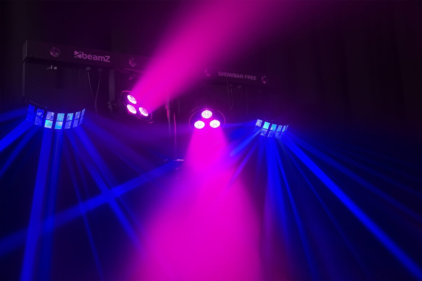 Beamz LED SHOWBAR FREE with 2 PARs (4x4-in-1), 2 Derbies, and IRC - Image showing lighting effects
