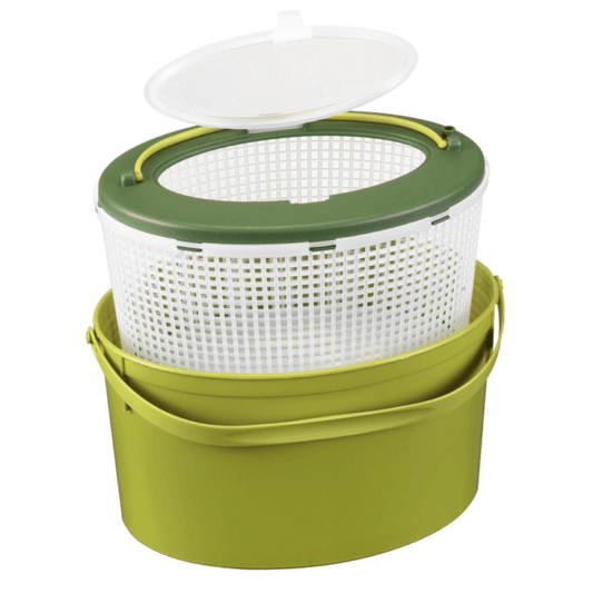 SP PAN 116/7 Olive Green Bait Bucket Kit with aerator attachment, 7 litres capacity, designed for fishing.