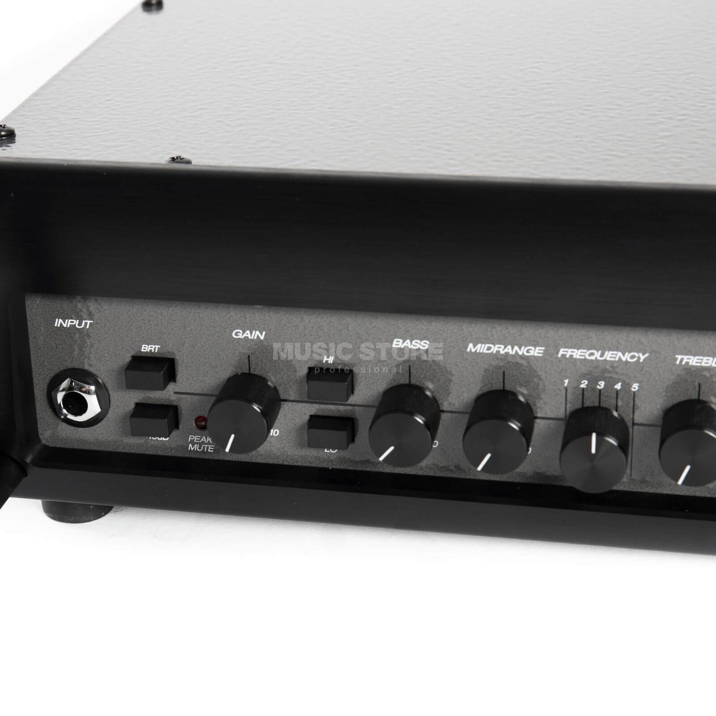 Ampeg SVT-3PRO Bass Guitar Amplifier featuring 450 Watts RMS, a 9-Band Graphic EQ, and Tube Gain Control.