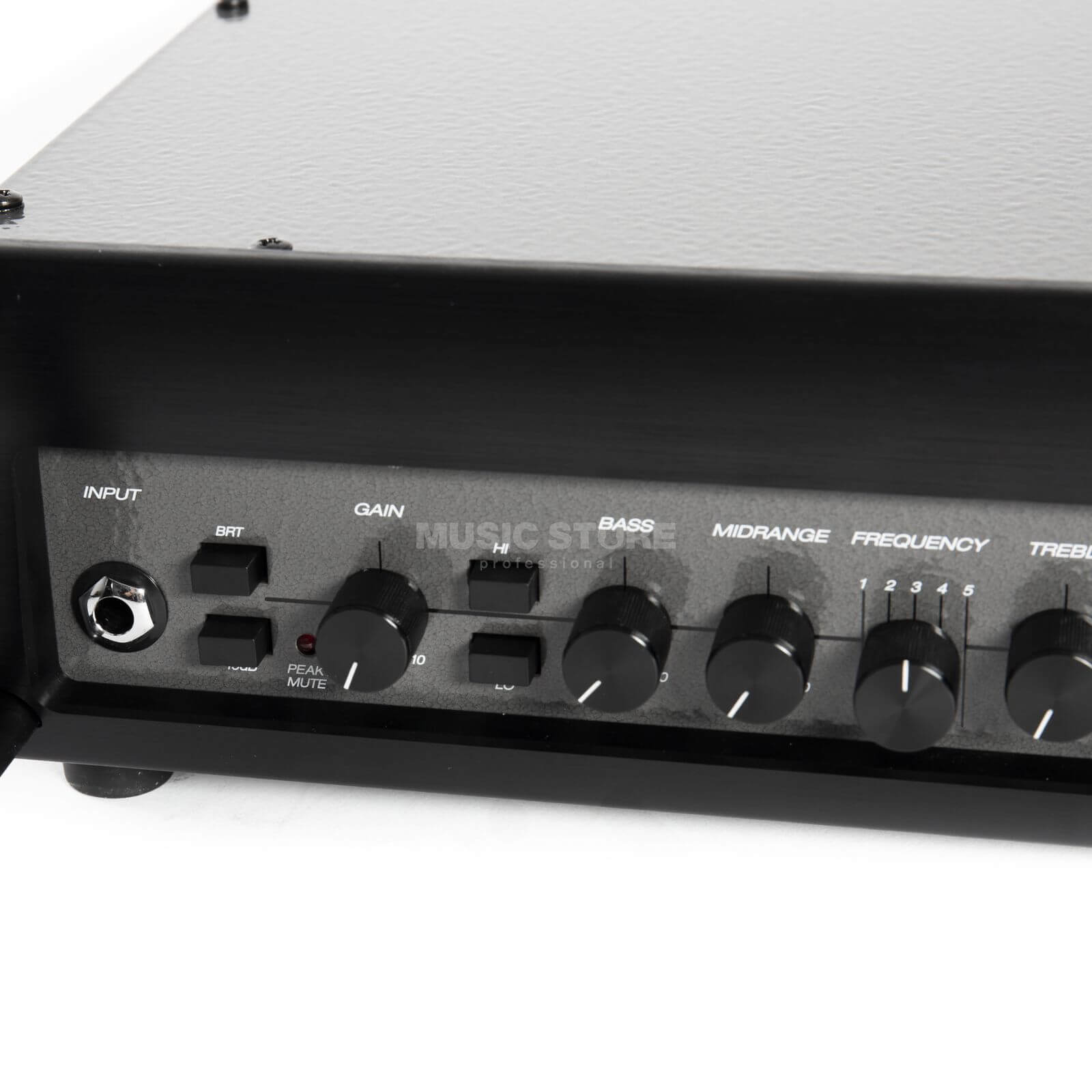 Ampeg SVT-3PRO Bass Guitar Amplifier featuring 450 Watts RMS, a 9-Band Graphic EQ, and Tube Gain Control.