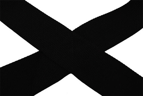 Andante Bass Drum Harness in black, designed for comfortable and secure drum support.