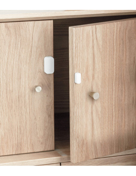 Aqara Smart Home Starter Kit - Lite, a compact and modern smart home solution featuring various smart devices for home automation.