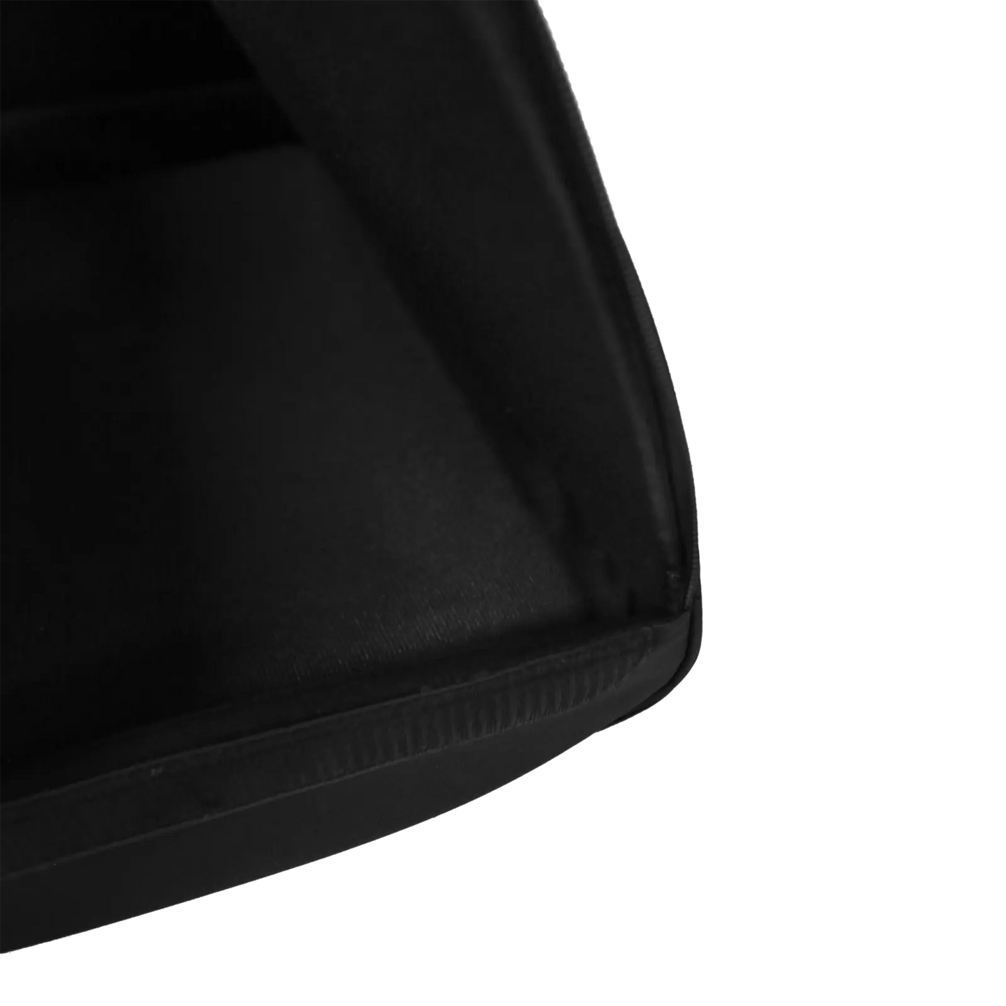 AUDAC Carry Bag for VEXO110(A) Loudspeaker, showcasing its premium protection and transport features.