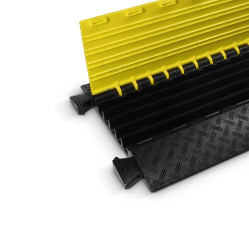 DEFENDER MIDI 5 heavy-duty 5-channel cable protector designed for safe routing of cables.