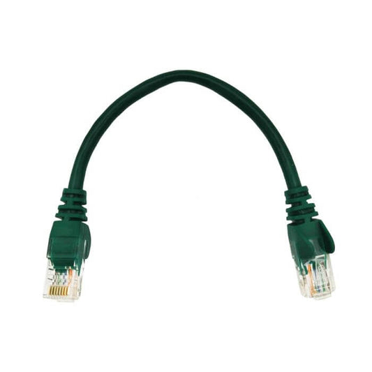 Linkbasic 22cm UTP Cat5e Flylead in green color, used for network connections.
