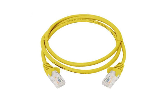 Linkbasic 1m UTP Cat5e Flylead in yellow color, used for network connections.