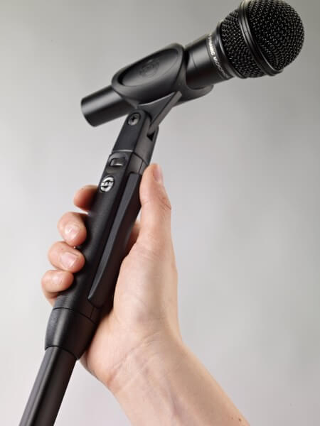 König & Meyer One-Hand Microphone Stand 'Elegance' 26200 in black, showcasing its lightweight and adjustable height features.