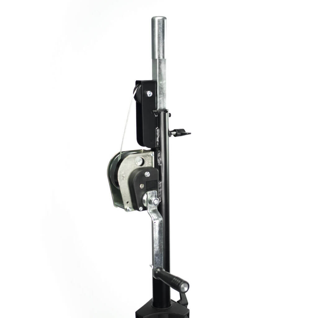 ATHLETIC Heavy Duty Winch Lighting Stand with a 60KG load capacity, designed for robust lighting setups.