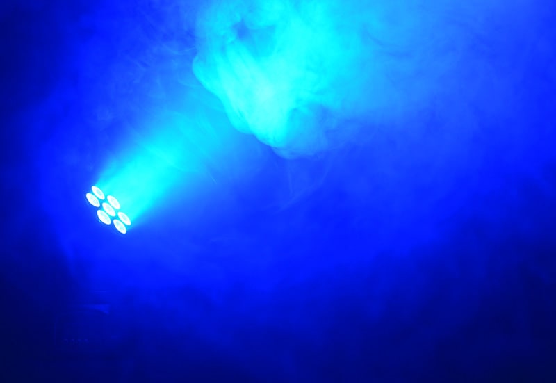 Effects view of the MHL74 LED Wash Moving Head with 7x 10W 4-in-1 RGBW LEDs and flexible control options 1.