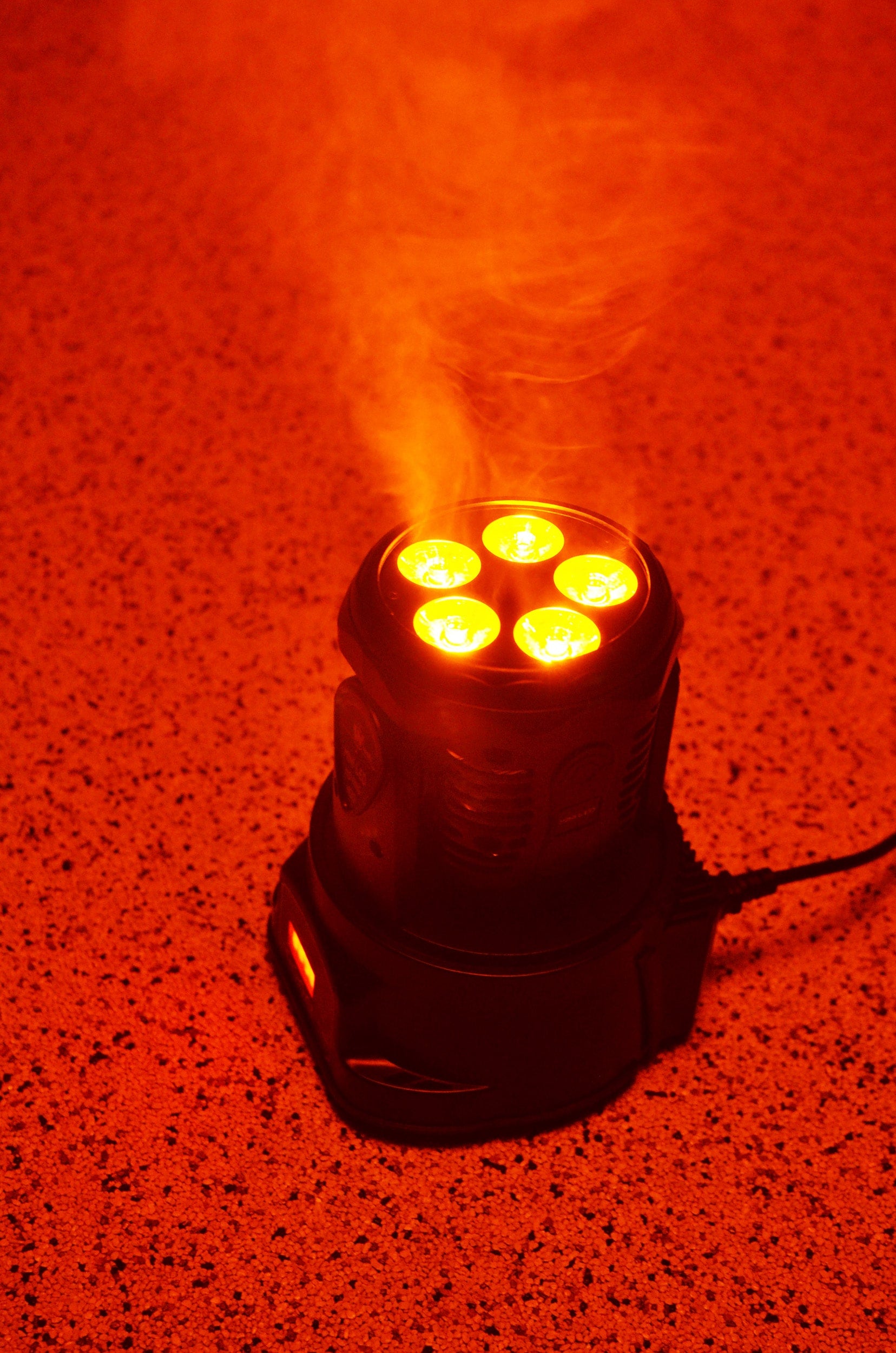 Effects view of the BeamZ MHL90 LED Wash Moving Head with 5x18W 6-in-1 LEDs and RGBAW-UV color mixing 1.