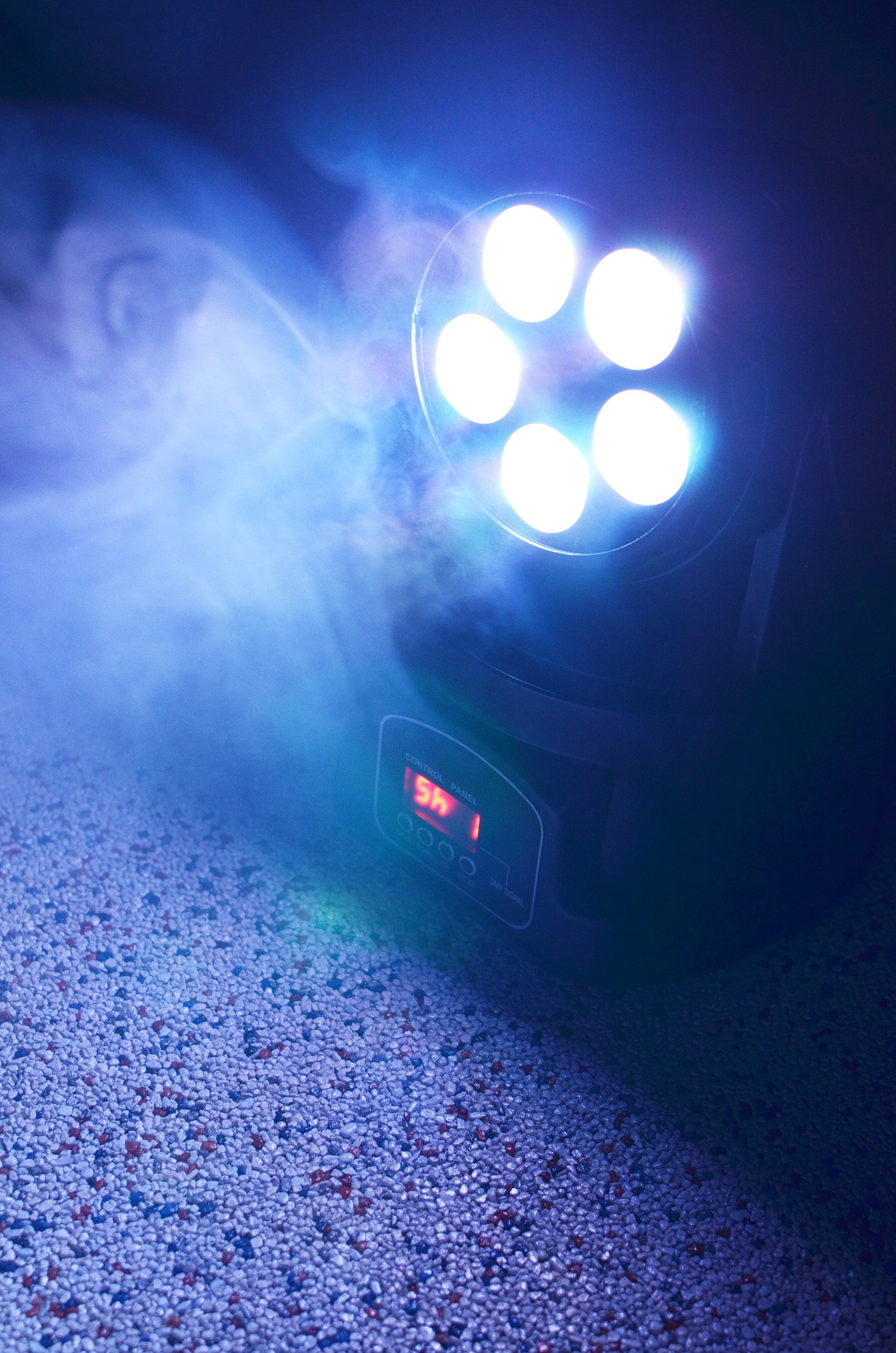 Effects view of the BeamZ MHL90 LED Wash Moving Head with 5x18W 6-in-1 LEDs and RGBAW-UV color mixing 2.