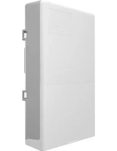 MikroTik Outdoor netPower 15FR device featuring RouterOS L5 License, suitable for outdoor networking solutions.