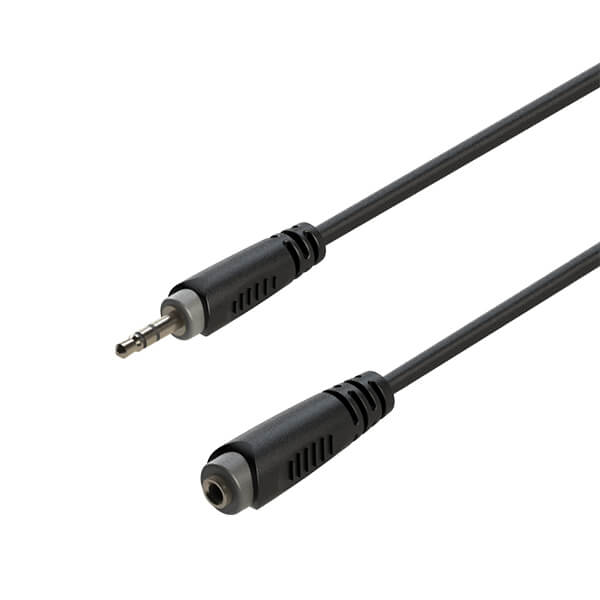 Roxtone Samurai Series 3M Signal Lead featuring a 3.5mm male to 3.5mm female stereo cable.