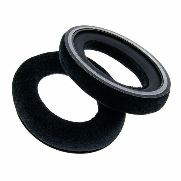 Replacement ear pads for Sennheiser HD 559 and HD 560 headphones in black color.