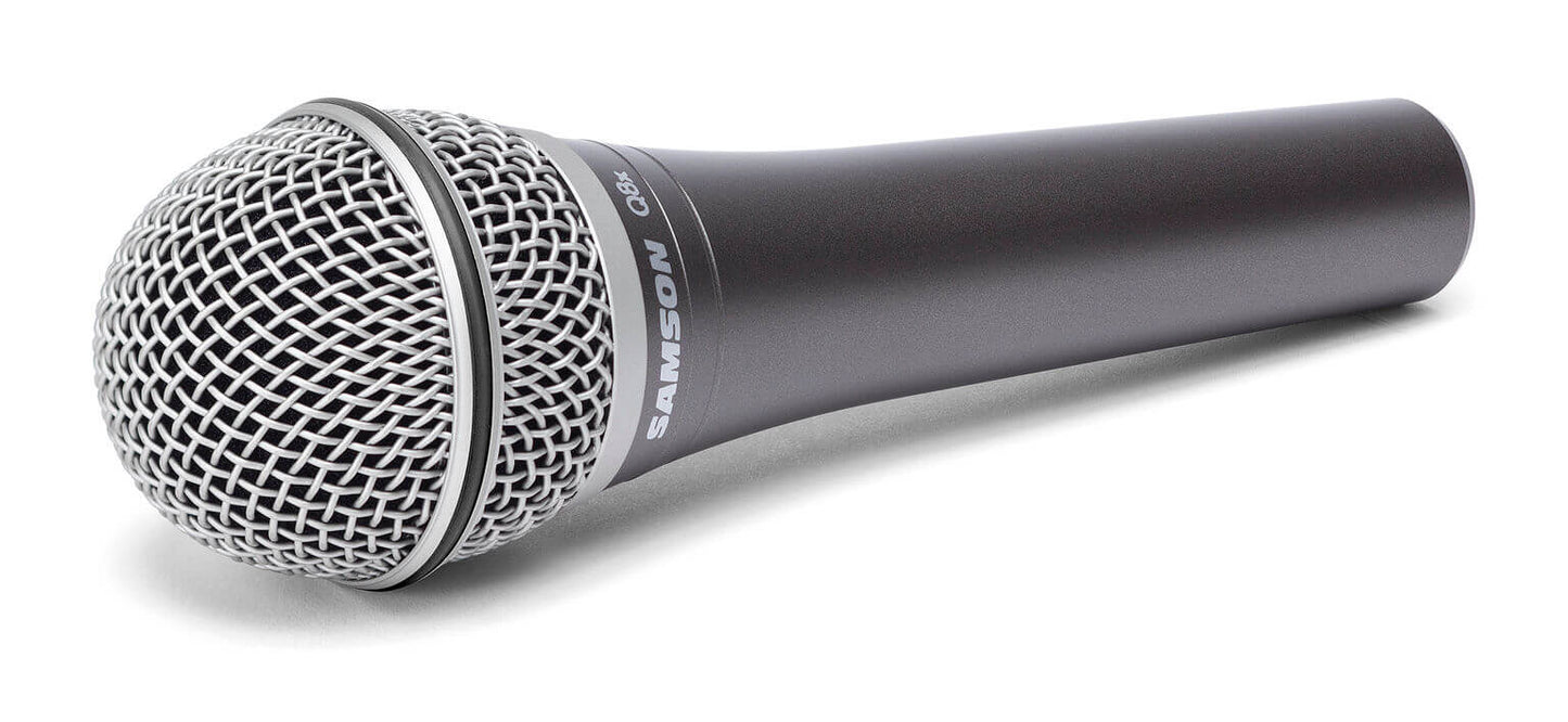 Samson Q8x Neodymium Dynamic Instrument Microphone displayed on a surface, showcasing its design and supercardioid pattern.