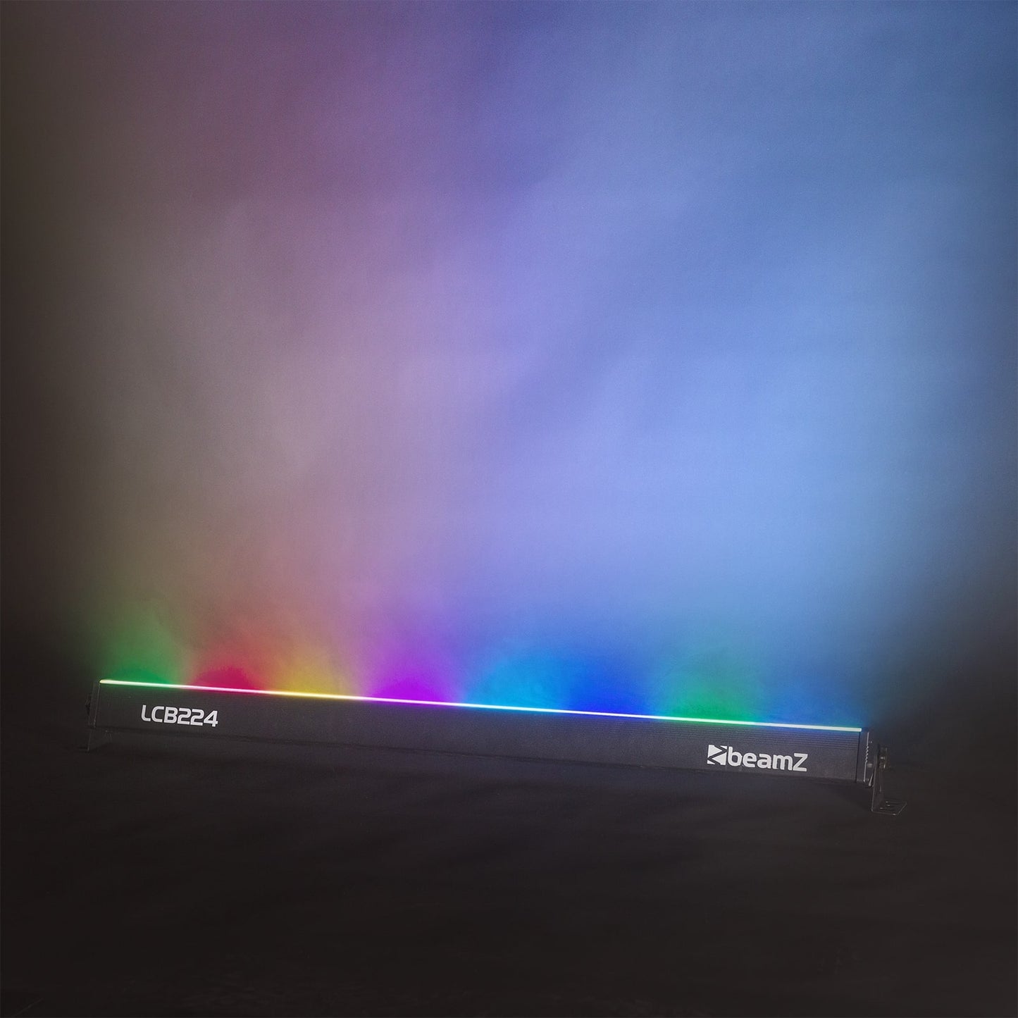 Effects view of the beamZ LCB224 LED Bar featuring 224x SMD RGB LEDs for dynamic and vibrant lighting effects. Ideal for stages, clubs, and installations 2.