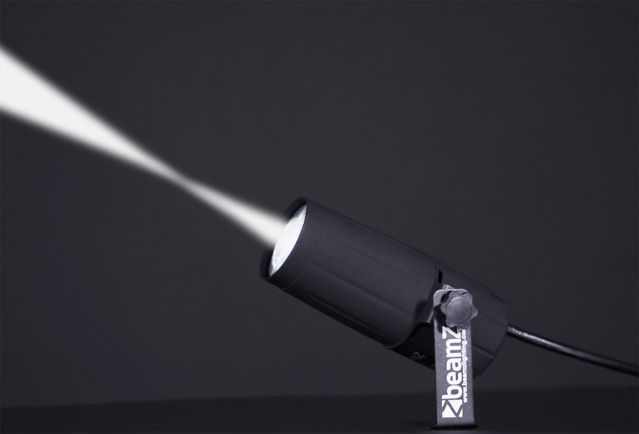 Effects view of the beamZ PS6WB Pin Spot with 6W white LED and 10° beam angle 3.