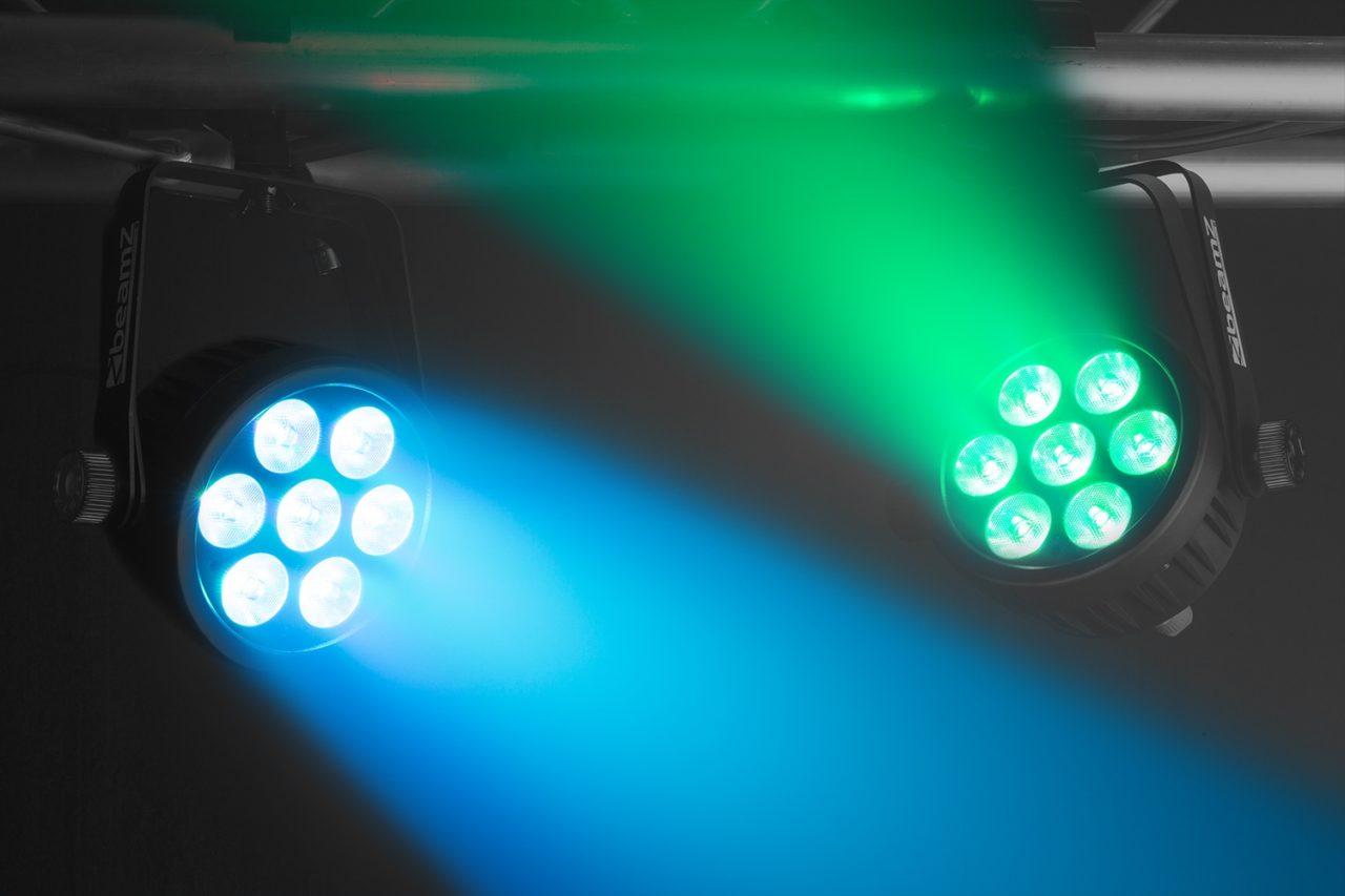 Effects view of the beamZ Pro BAC503 Aluminium ProPar with 7x 10W RGBA color mixing LEDs and remote control 1.