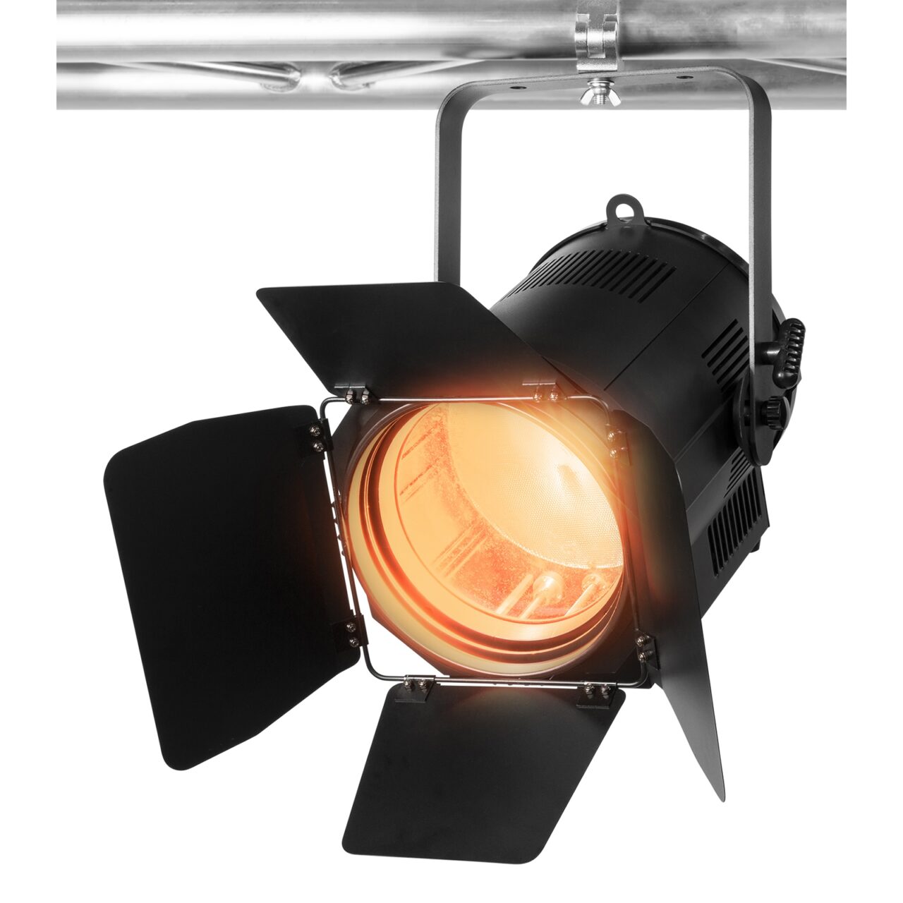 Angled view of the beamZ Pro BTF200CZ Fresnel Zoom 200W LED RGBW light fixture with 18° to 60° motorized zoom and RGBW color mixing 2.