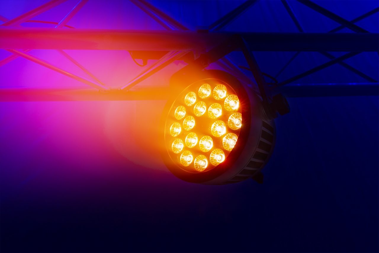 Effects view of the beamZ Pro BWA536 Aluminium IP65 LED PAR 18x 12W 4-in-1 for Outdoor Lighting 2.