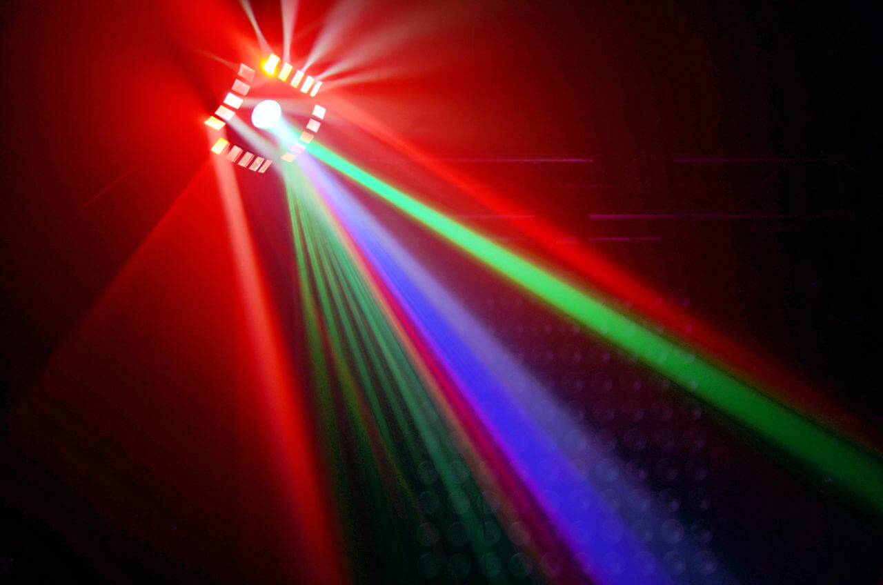 Beamz CUBE4 2x10W Quad LED + 64 RGB LEDs with DMX and IR Remote