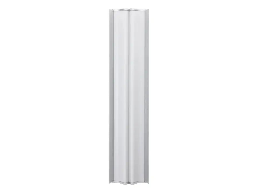 Front view of Ubiquiti UISP airMAX AC 5GHz 21dBi 60° sector antenna AM-5AC21-60.