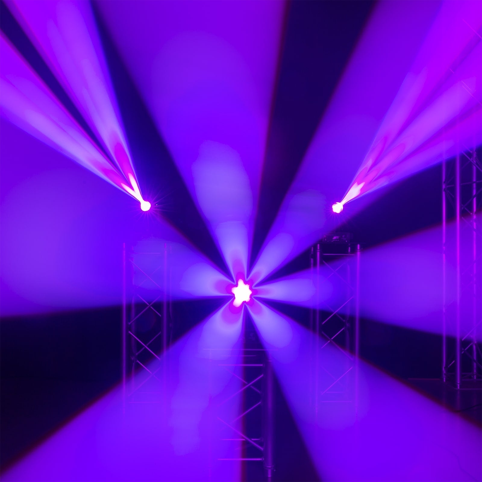 Effects view of the Cobra 100H LED Beam Moving Head - 7 gobos, 7 colors, high-intensity LED, rotatable 6-facet prism 1.