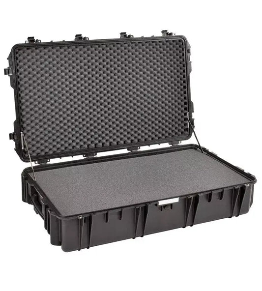 EXPLORER CASES 10826.B D4 long case with foam designed to hold 6 rifles, featuring a removable lid.
