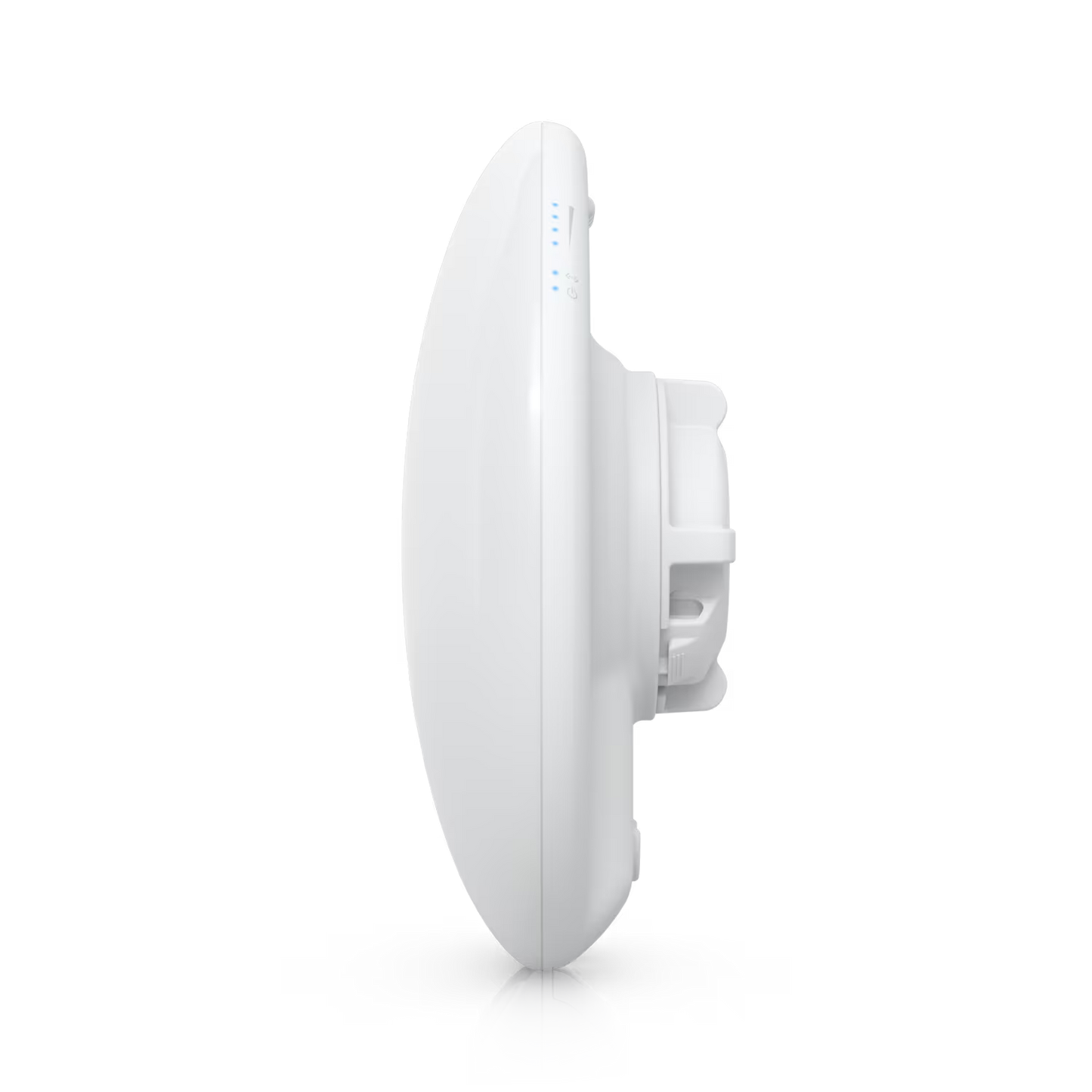 Ubiquiti UISP airMAX NanoBeam AC 2GHz 13dBi Radio mounted on a pole, demonstrating its installation.