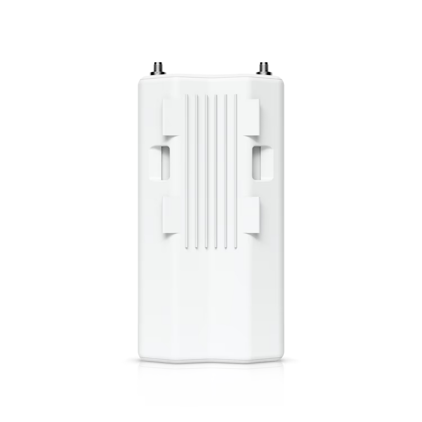 The Ubiquiti UISP airMAX Rocket Lite AC 5GHz Radio in use, demonstrating its application in a real-world setting.