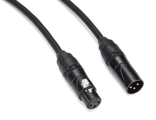 Samson ZA DC100SSK screw-on cable featuring a Samson P3/Mini XLR connector, designed for SE/DE microphones, displayed in a tan color.