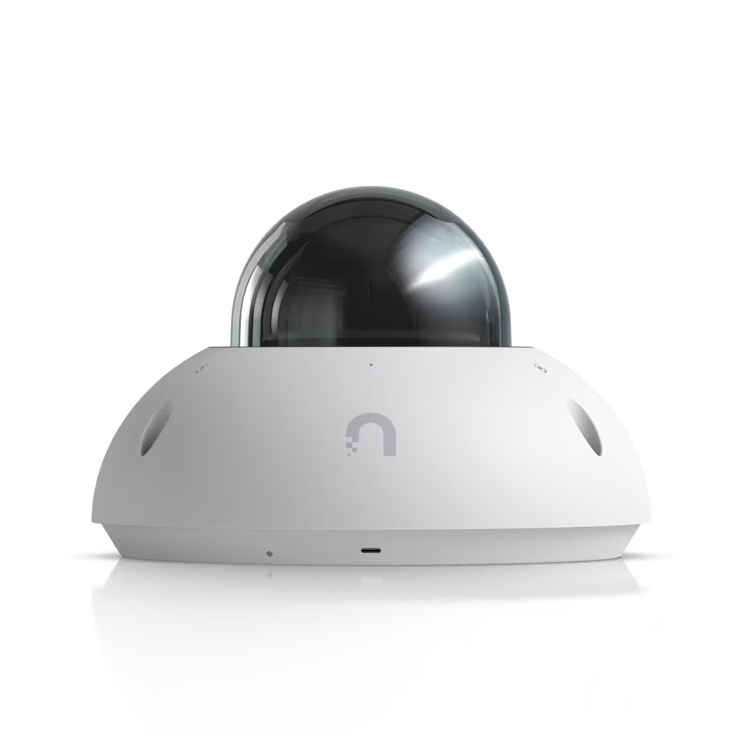 Ubiquiti UniFi Protect G6 Dome 8MP IP Camera displayed with mounting options.